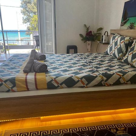 一线海景房seaview Apartment Artemida  Dış mekan fotoğraf